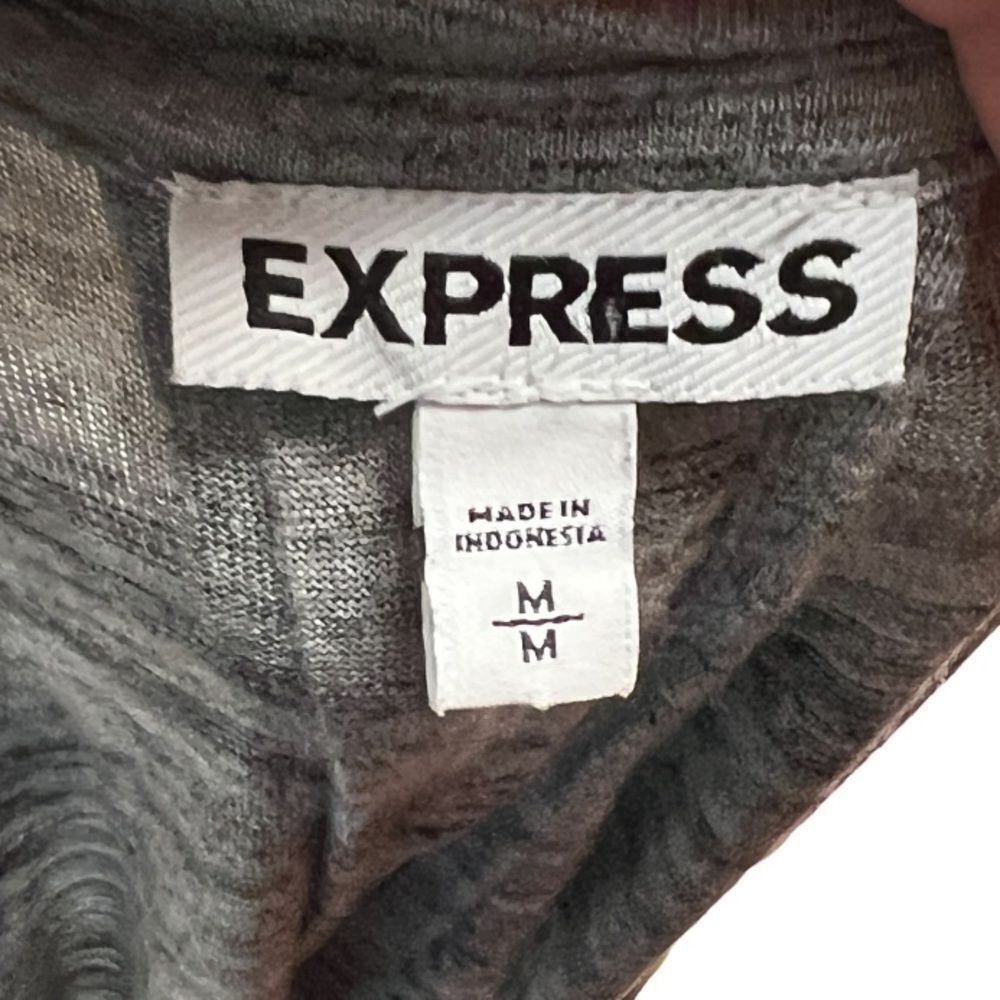 Express Beaded Top - Picture 5 of 7